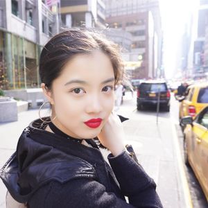 Meet your Posher, Yifei